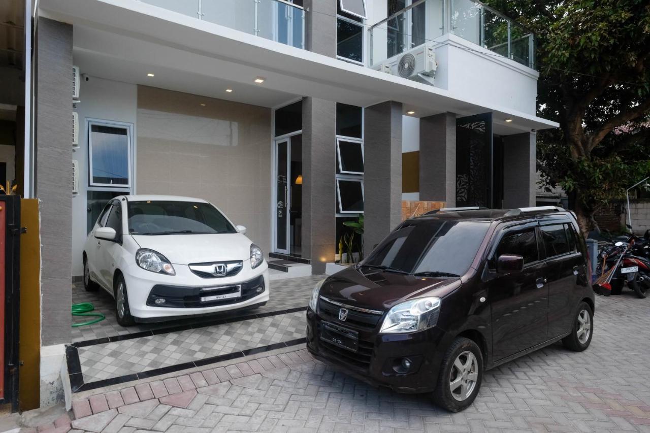 Reddoorz Syariah @ Tlogosari Semarang Hotel Alastuwo Exterior photo